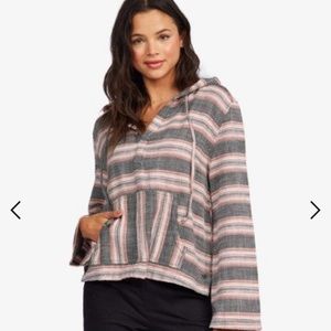Roxy pull over poncho